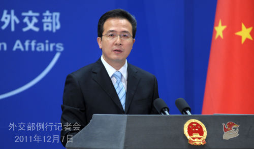 外交部發(fā)言人洪磊主持例行記者會 外交部發(fā)言人洪磊主持例行記者會