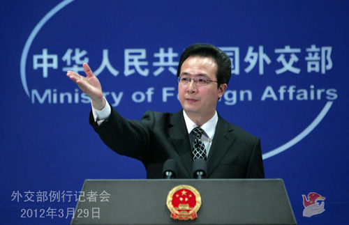 2012年3月29日,外交部發(fā)言人洪磊主持例行記者會(huì)。 2012年3月29日,外交部發(fā)言人洪磊主持例行記者會(huì)。
