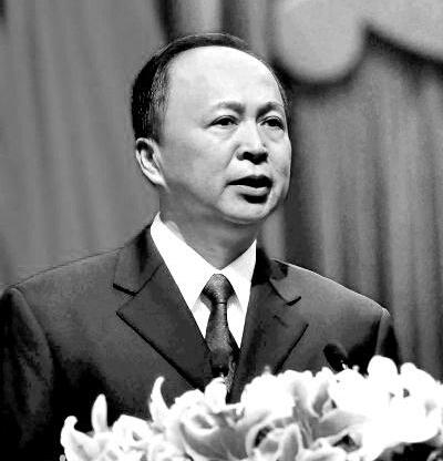 童名謙賄選案庭審時未請律師 曾脫稿自辯望輕判