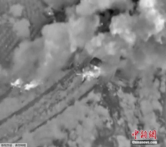 俄軍在敘利亞北部發(fā)動(dòng)空襲至少45人喪生