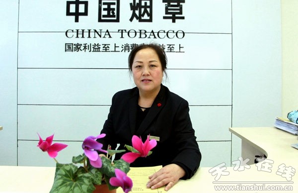 十佳勞模張潔.jpg